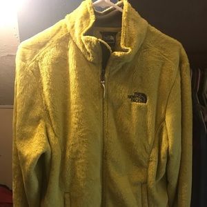 North face jacket used once size medium